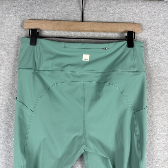 Vuori Pants Womens Large Green Leggings Gym Running Yoga Pockets 7/8 Preppy - Picture 4 of 12
